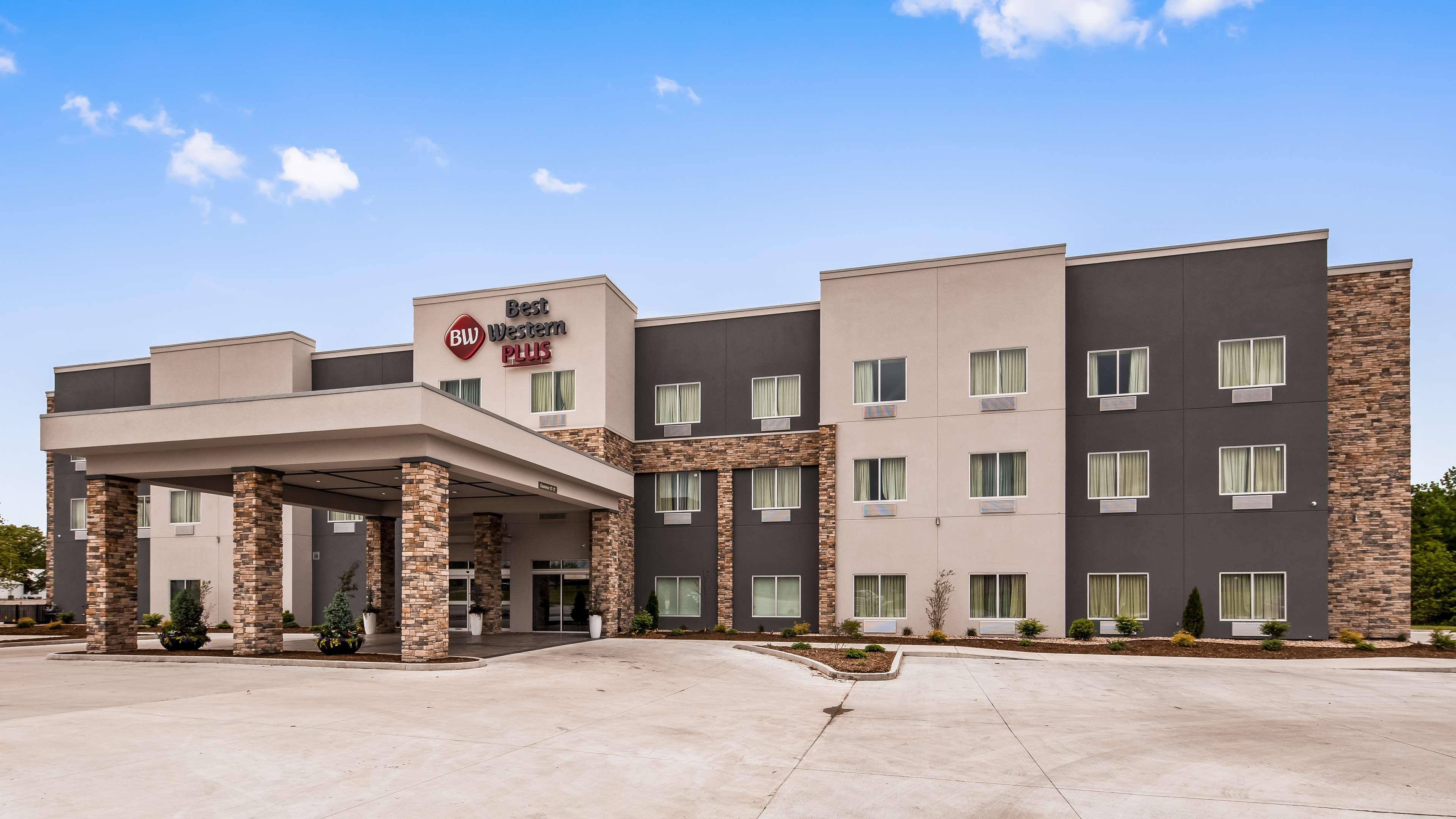 Best Western Plus North Platte Inn & Suites Exterior photo