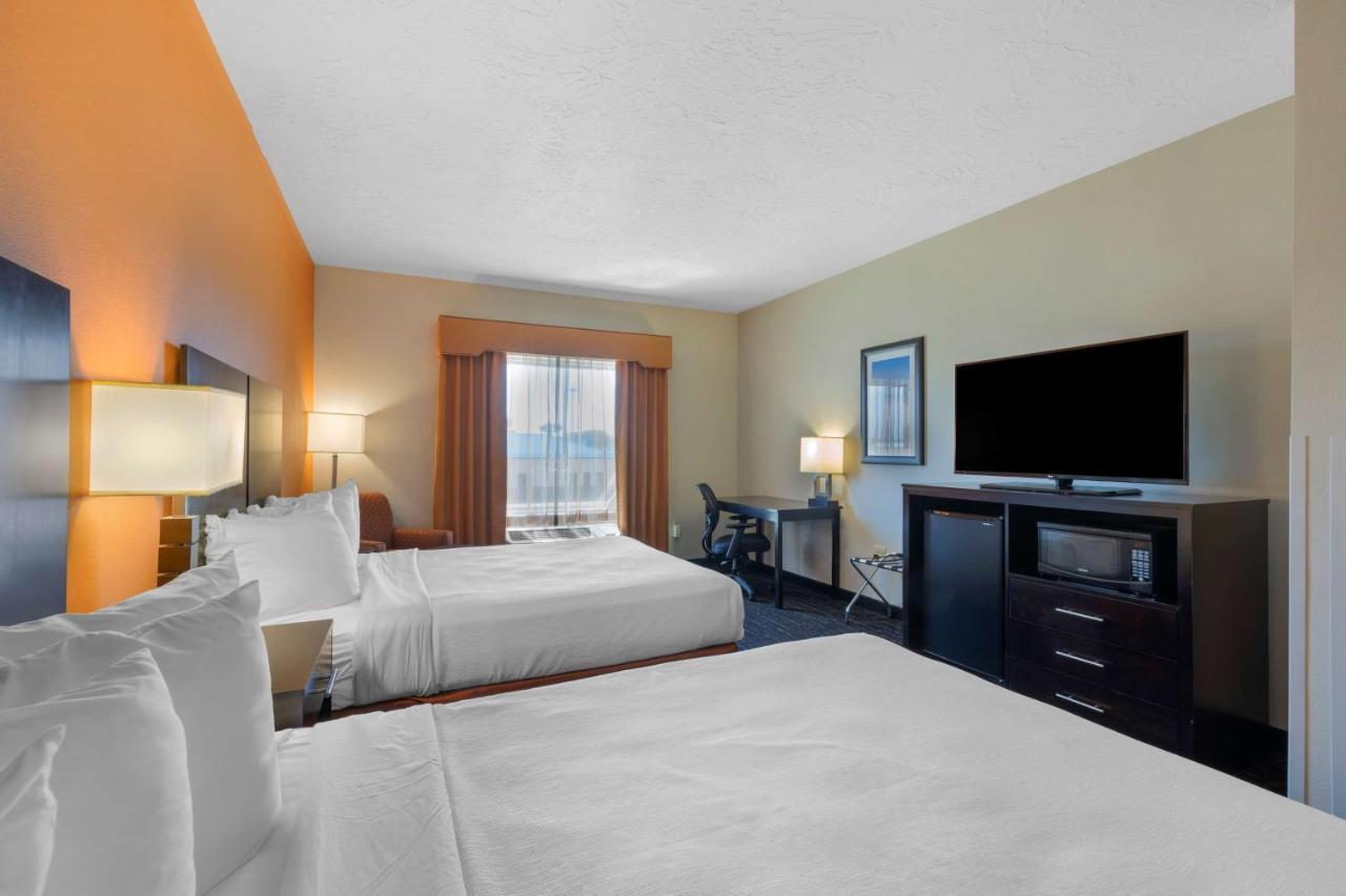 Best Western Plus North Platte Inn & Suites Exterior photo